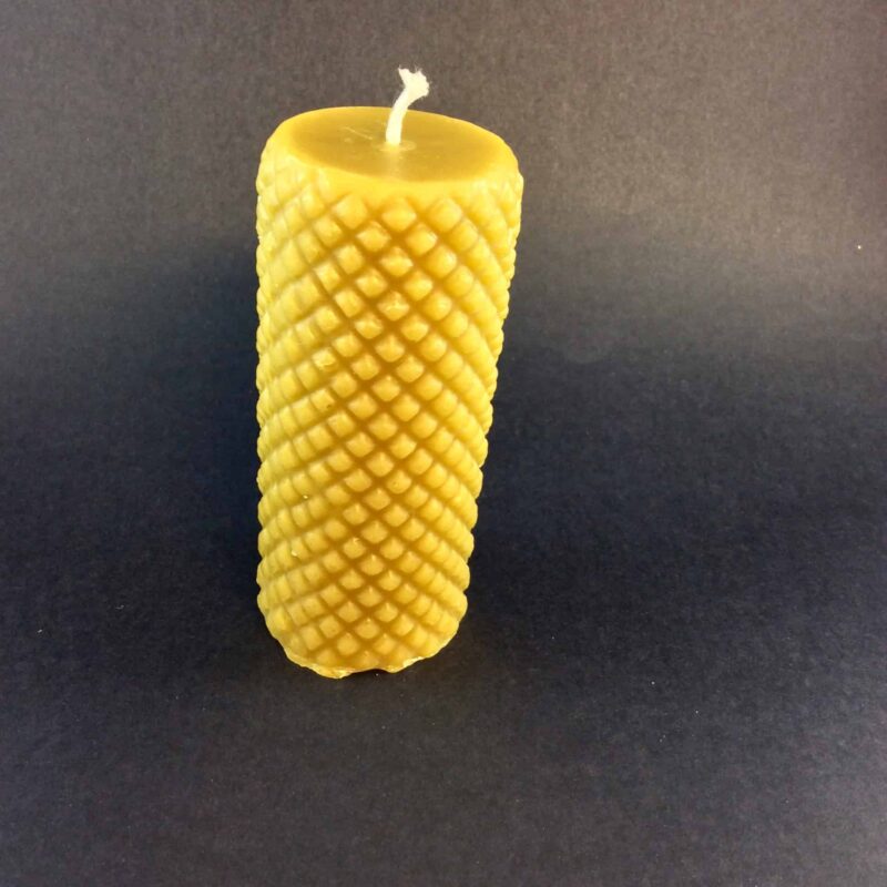 Diamond Pattern Pure Beeswax Candle